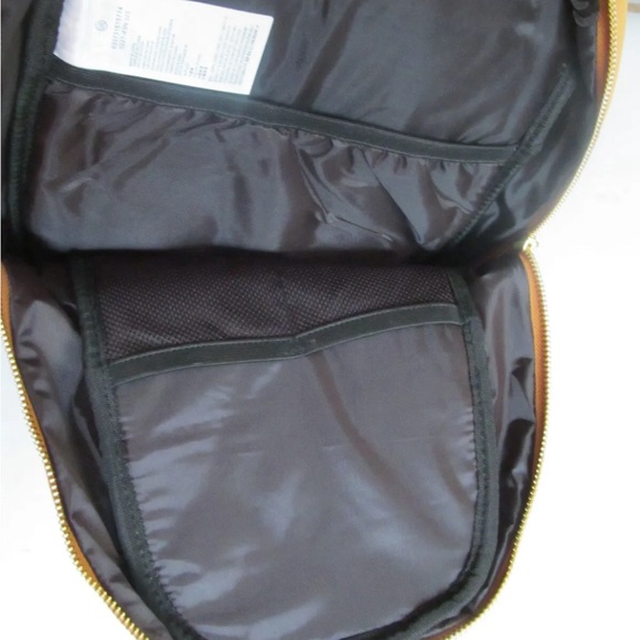 Nike’s Air Jordan Suede 13” laptop Sleeve Unisex Backpack in Desert Ochre - Picture 4 of 4